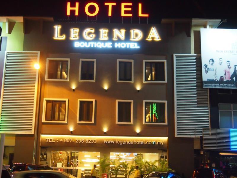 Chariton Hotel Nusa Bestari Джохор Бахру Екстериор снимка